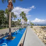74 Prokymea- Steps From The Sea, Downtown, Balcony Λεμεσός