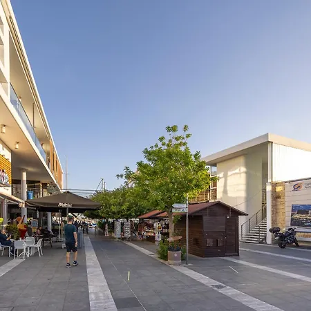 74 Prokymea- Steps From The Sea, Downtown, Balcony