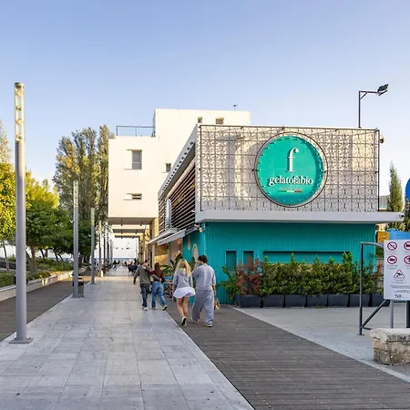 74 Prokymea- Steps From The Sea, Downtown, Balcony 公寓