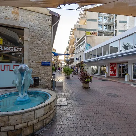 74 Prokymea- Steps From The Sea, Downtown, Balcony 公寓 利马索尔