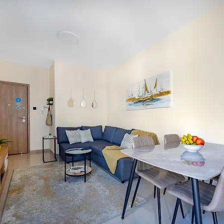 74 Prokymea- Steps From The Sea, Downtown, Balcony