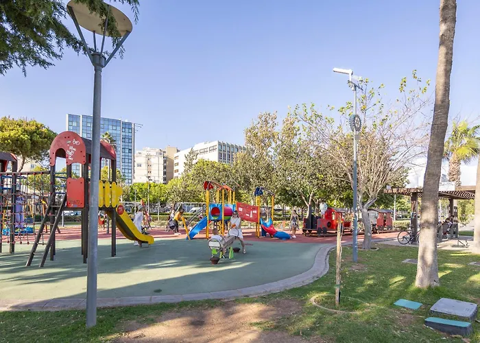 74 Prokymea- Steps From The Sea, Downtown, Balcony Appartamento