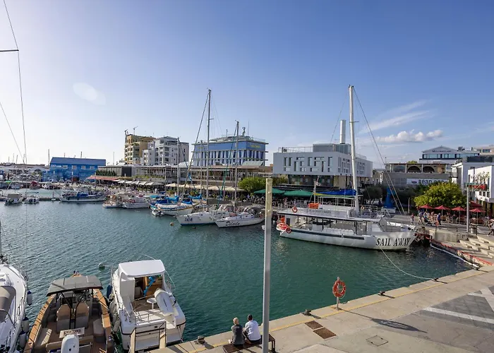 74 Prokymea- Steps From The Sea, Downtown, Balcony * Limisso