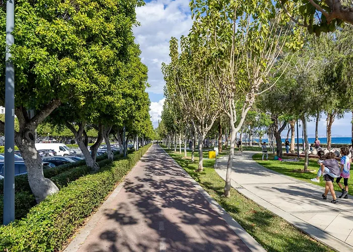 74 Prokymea- Steps From The Sea, Downtown, Balcony Appartamento Limisso