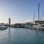 74 Prokymea- Steps From The Sea, Downtown, Balcony Appartement Limasol