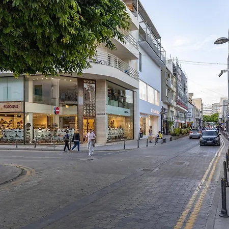 Steps From The Sea, Downtown, Balcony - Prokymea 74 * Limassol